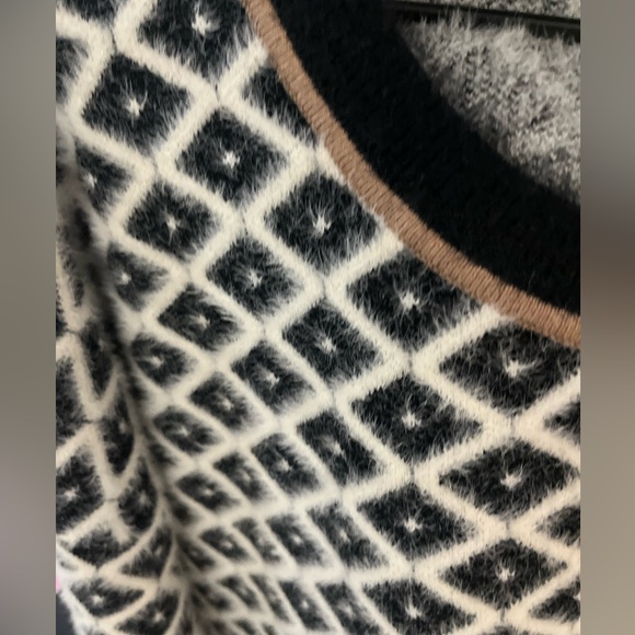 Cyrus diamond pattern soft sweater size L - Picture 4 of 8